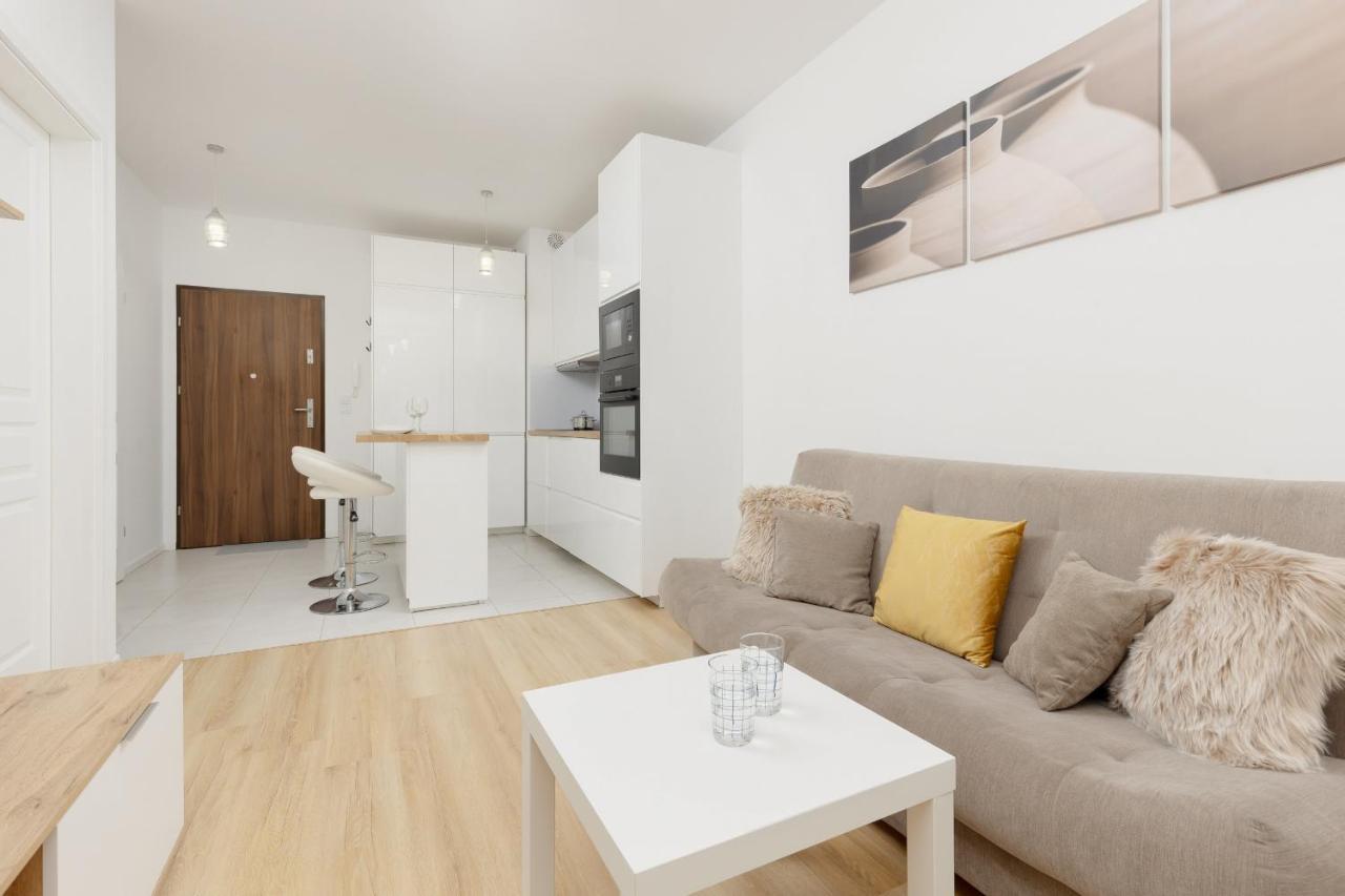 Apartment With Ac Warsaw Mokotow Business Centre By Noclegi Renters Zewnętrze zdjęcie