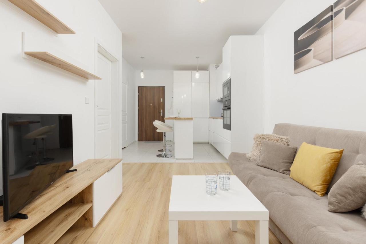 Apartment With Ac Warsaw Mokotow Business Centre By Noclegi Renters Zewnętrze zdjęcie