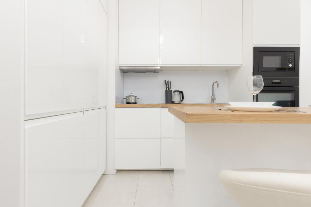 Apartment With Ac Warsaw Mokotow Business Centre By Noclegi Renters Zewnętrze zdjęcie