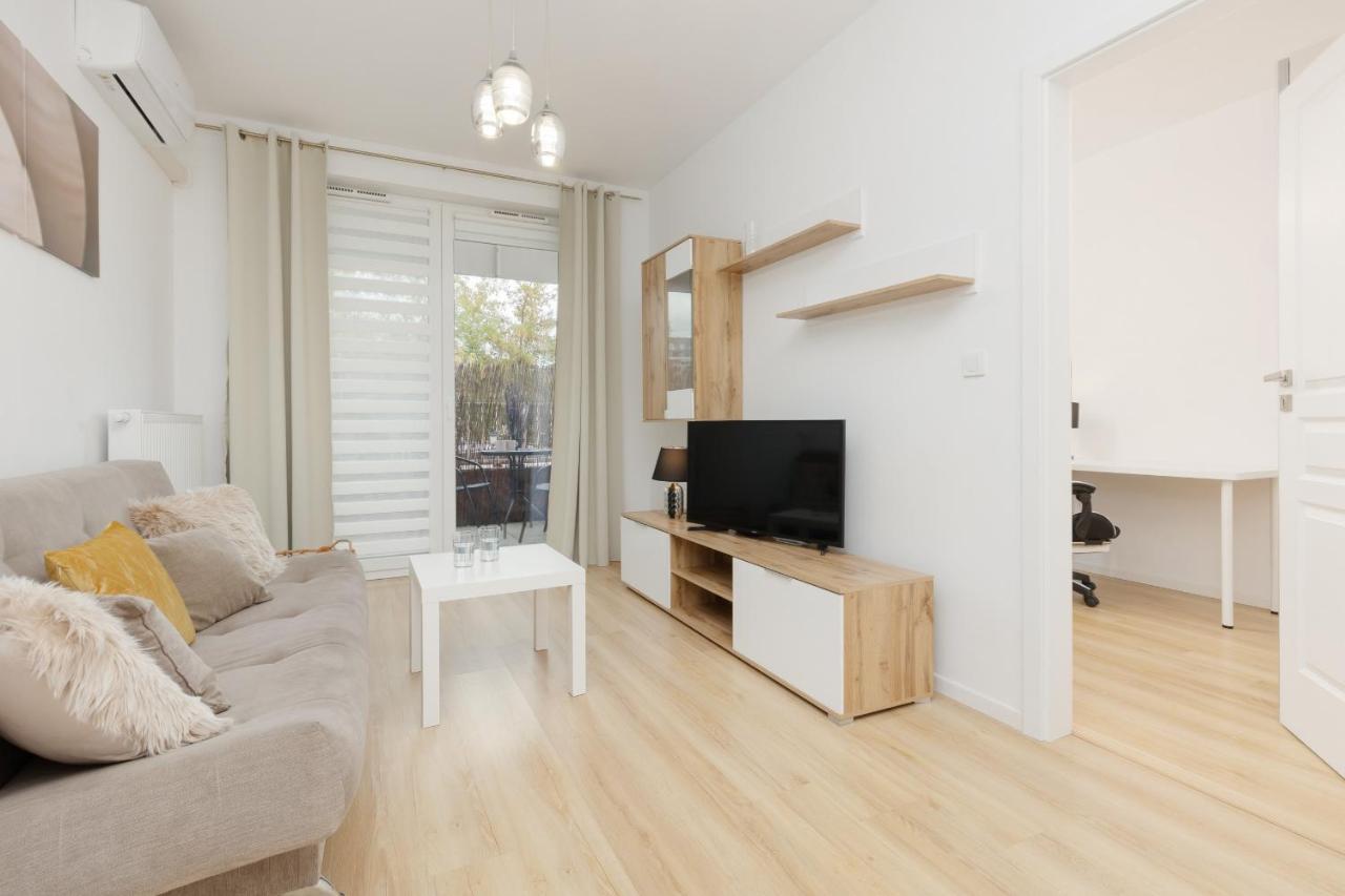 Apartment With Ac Warsaw Mokotow Business Centre By Noclegi Renters Zewnętrze zdjęcie