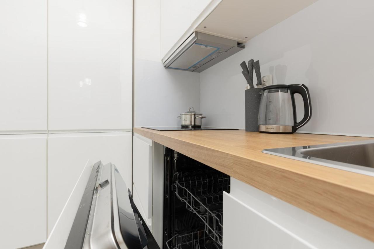 Apartment With Ac Warsaw Mokotow Business Centre By Noclegi Renters Zewnętrze zdjęcie